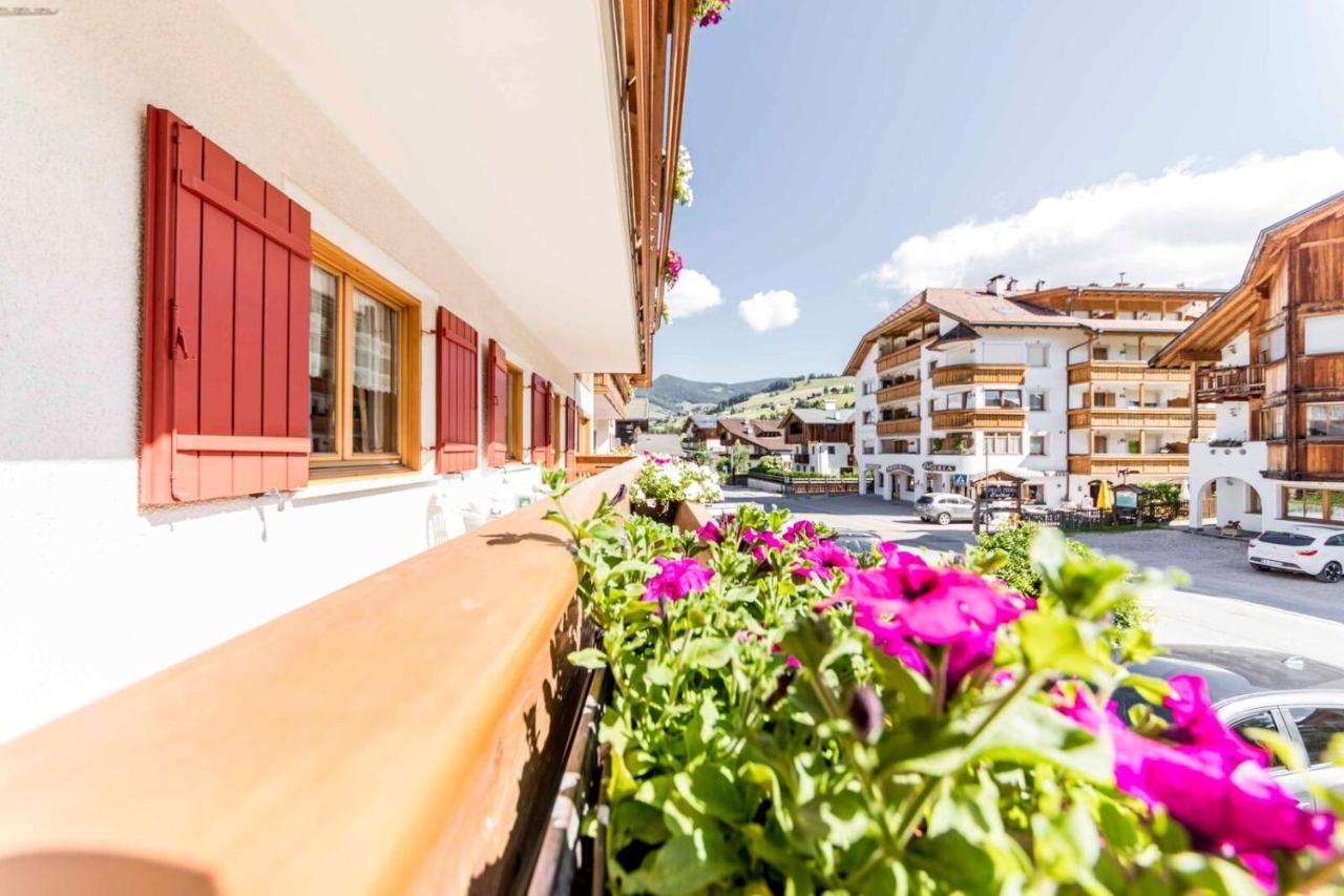 Garni Hotel Residence Diamant San Vigilio Di Marebbe Exterior photo